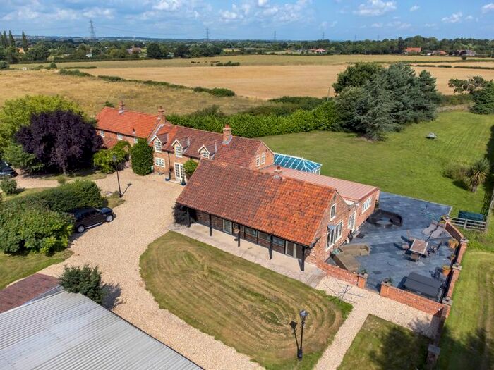 6 Bedroom Detached House For Sale In Coney Green, Collingham, Newark NG23