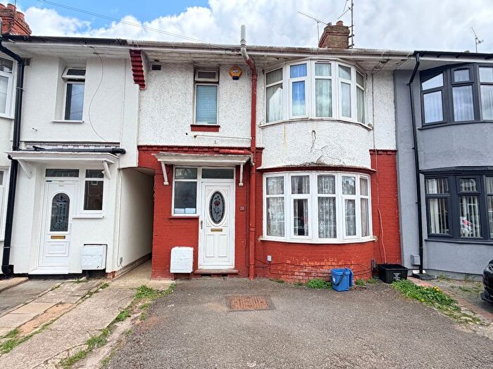 3 Bedroom Terraced House To Rent In Norton Road, Leagrave, LU3