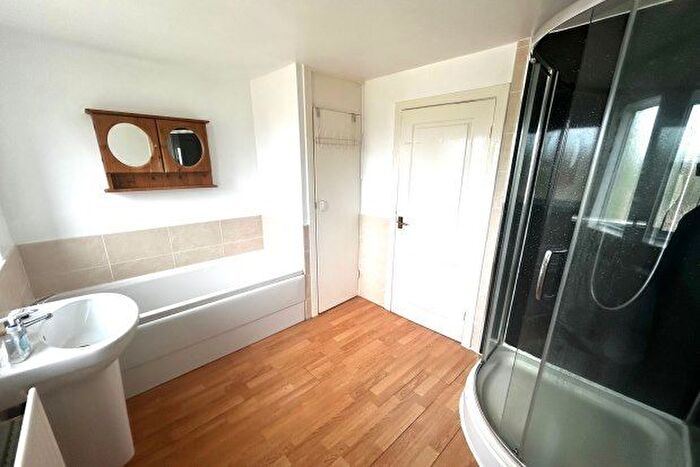 5 Bedroom Property To Rent In Mayorswell Close, Durham, DH1