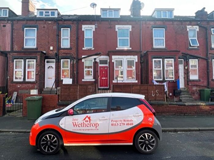 2 Bedroom Terraced House To Rent In Compton Row Harehills, Leeds, LS9