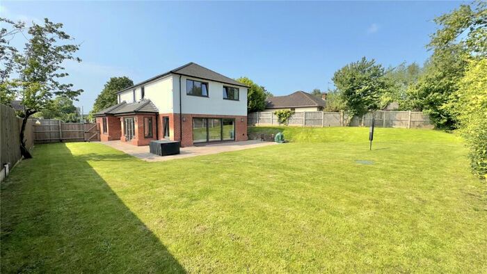 5 Bedroom Detached House For Sale In Liverpool Road, Neston, Cheshire, CH64