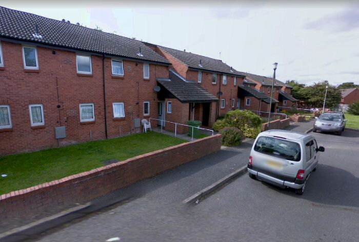 2 Bedroom Flat To Rent In Bradshaw Avenue, Alfreton, DE55