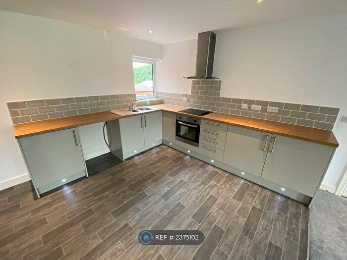 2 Bedroom Flat To Rent In Canklow Road, Rotherham, S60