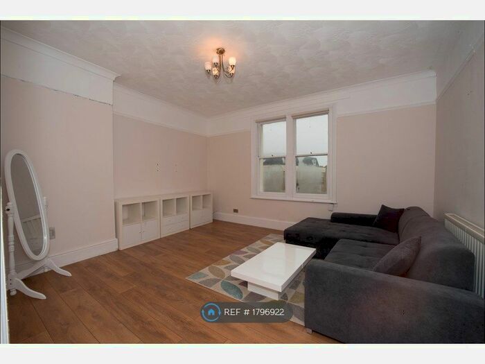1 Bedroom Flat To Rent In Darnley Road, Kent, DA11