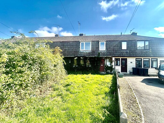 3 Bedroom Terraced House For Sale In Denham Drive, SP7