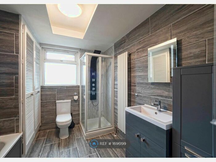 2 Bedroom Terraced House To Rent In Sunnyside Road North, London, N9