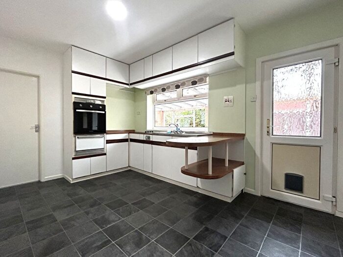 2 Bedroom Bungalow To Rent In Parkwood Drive, Sutton Coldfield, West Midlands, B73