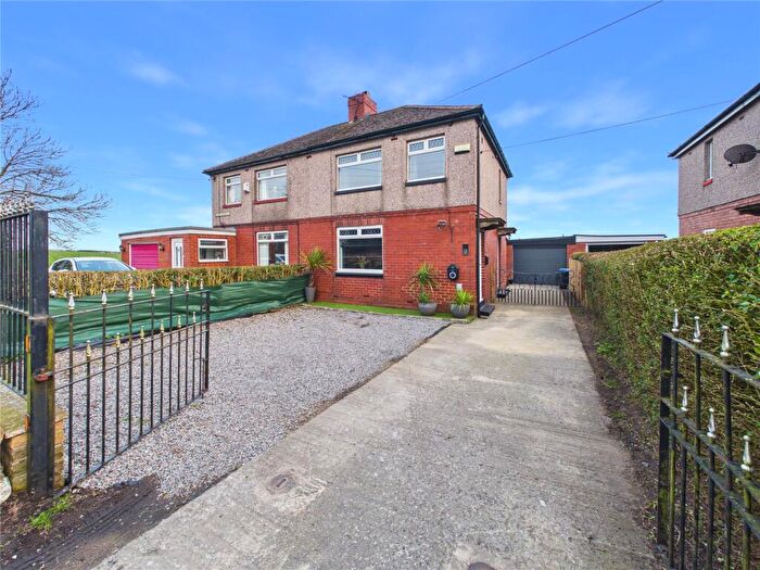 3 Bedroom Semi Detached House For Sale In Low Greenfields, St. Helen Auckland, Bishop Auckland, Durham, DL14