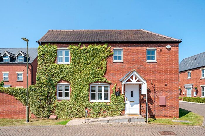 4 Bedroom Detached House To Rent In Banbury, Oxfordshire, OX16