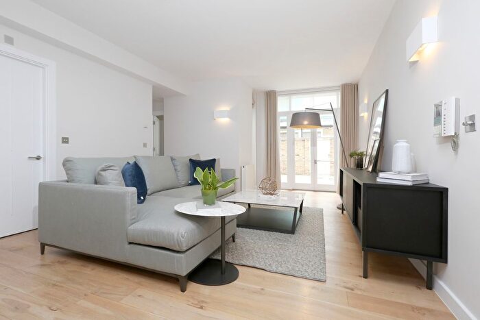 1 Bedroom Flat To Rent In Bryanston Square, London, W1H