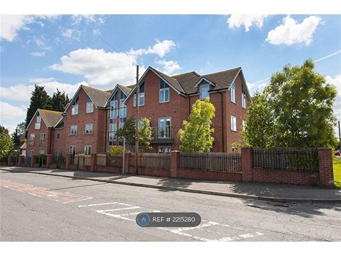 2 Bedroom Flat To Rent In The Gables, Nottingham, NG3