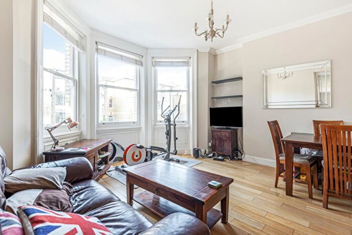 2 Bedroom Property To Rent In Bennett Park, Blackheath, London, SE3