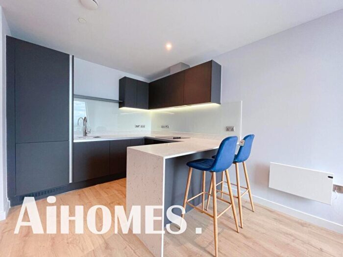 1 Bedroom Apartment To Rent In At, Whitworth Street, Manchester, M1