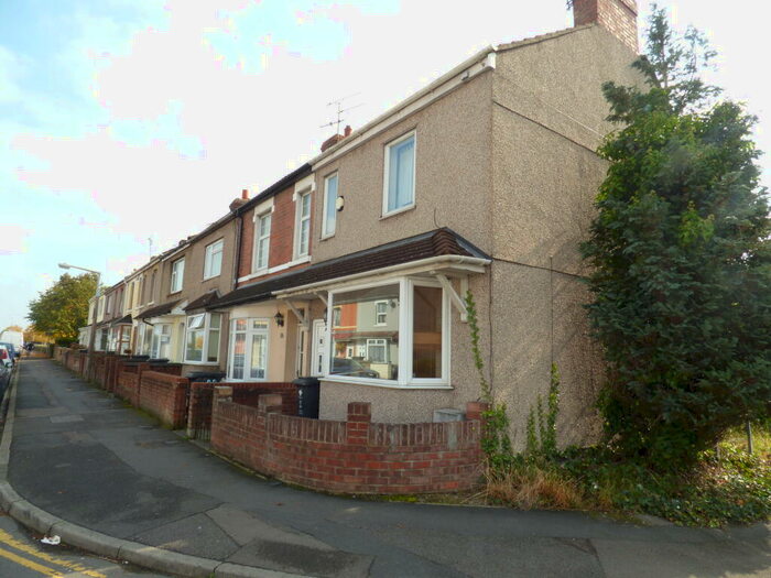 2 Bedroom House To Rent In Town Centre, SN1