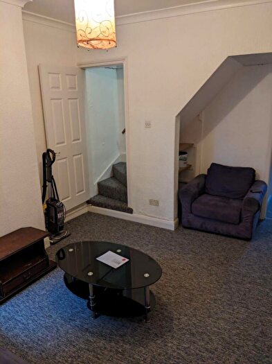 4 Bedroom House To Rent In Hubert Road, B29