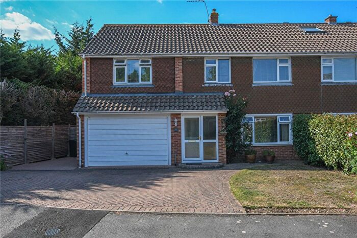 5 Bedroom Semi-detached House For Sale In Windmill Avenue, Wokingham, Berkshire, RG41