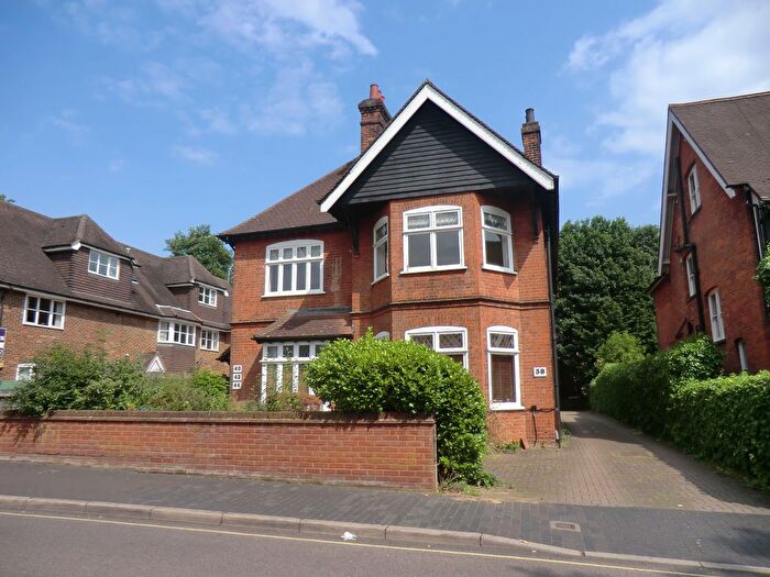 1 Bedroom Flat To Rent In Beaconsfield Road, St Albans, AL1