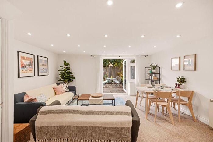 2 Bedroom End Of Terrace House For Sale In Cooksley Road, Bristol, BS5