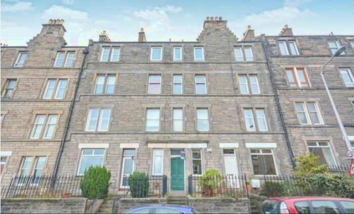 2 Bedroom Flat To Rent In Meadowbank Terrace, Meadowbank, Edinburgh, EH8