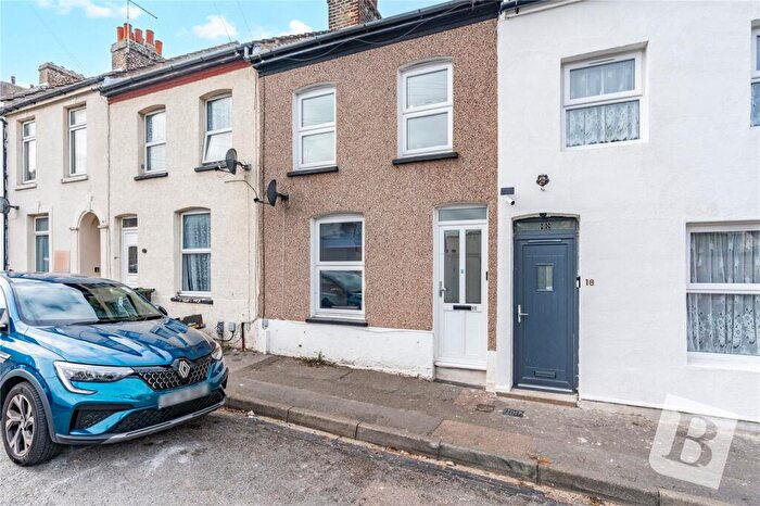 2 Bedroom Terraced House For Sale In Denton Street, Gravesend, Kent, DA12