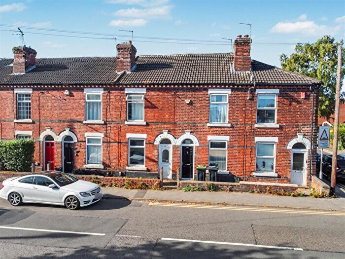 4 Bedroom Terraced House For Sale In Wollaton Road, Beeston, Nottingham, NG9