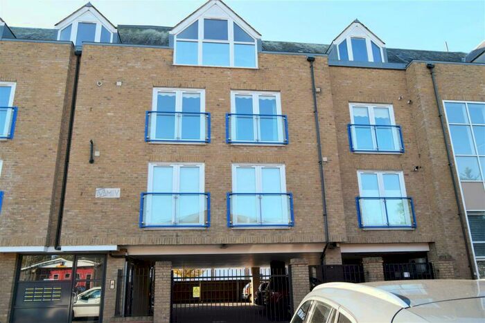 2 Bedroom Apartment To Rent In Little Heath, St Mary`s Road, Swanley, Kent, BR8