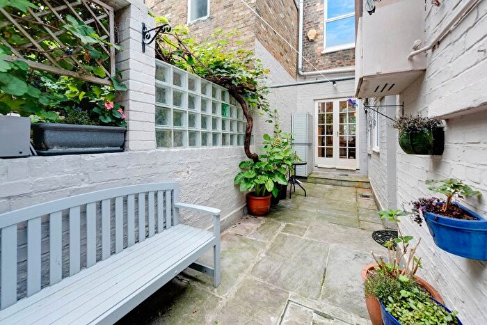 4 Bedroom Terraced House For Sale In Quadrant Grove, Chalk Farm, London, NW5