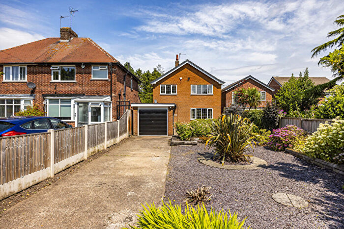 3 Bedroom Detached House For Sale In St Marys Way, Nottingham, NG15
