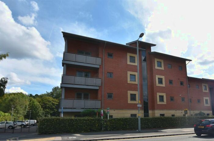 1 Bedroom Flat To Rent In Bristol Road, Edgbaston, Birmingham, B5