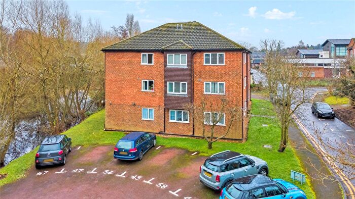 2 Bedroom Flat To Rent In St. Johns Well Court, St. Johns Well Lane, Berkhamsted, Hertfordshire, HP4