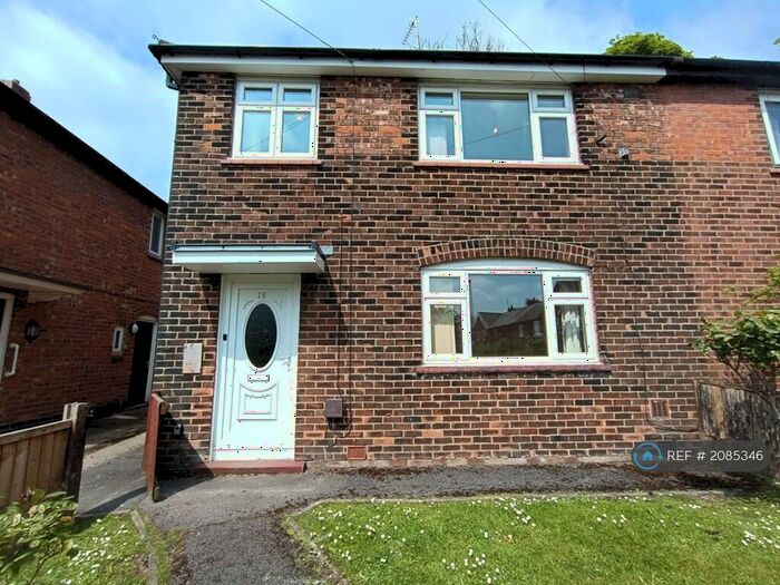 3 Bedroom Semi-Detached House To Rent In Weldon Drive, Manchester, M9