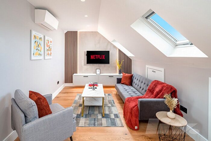 1 Bedroom Flat To Rent In Kingsbury Road, Kingsbury, NW9