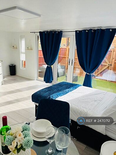 Studio To Rent In London, London, E13