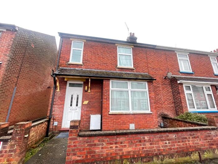 3 Bedroom Semi-Detached House For Sale In Melville Road, Ipswich, Suffolk, IP4