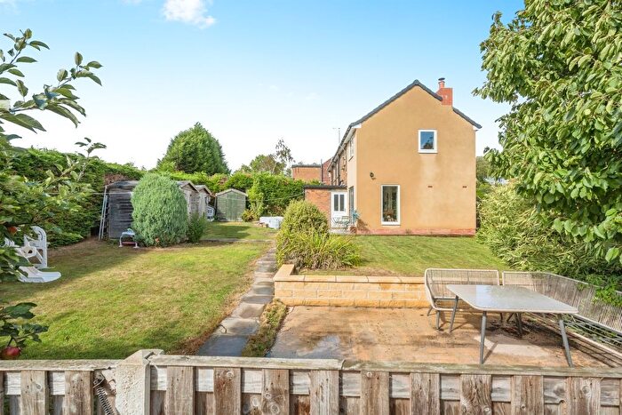 3 Bedroom Semi-Detached House For Sale In Melton Mill Lane, High Melton, Doncaster, DN5