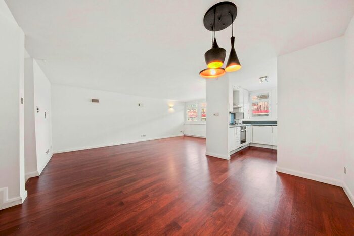 3 Bedroom Flat To Rent In Ranelagh House, Elystan Place, London, SW3