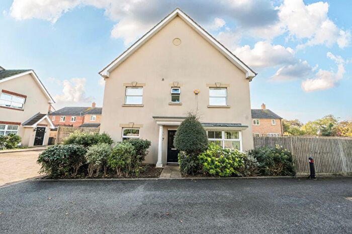 4 Bedroom Detached House For Sale In Wexham, SL3