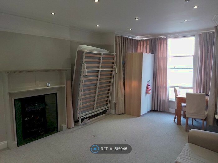 Studio To Rent In Clouds Hill Road, Bristol, BS5