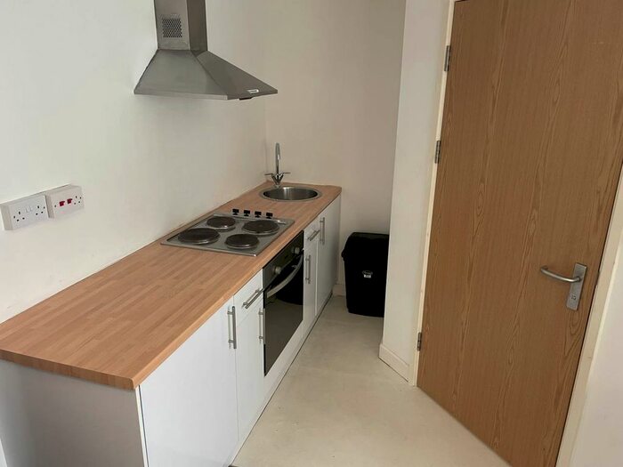 1 Bedroom Flat To Rent In The Kingsway, City Centre, Swansea, SA1