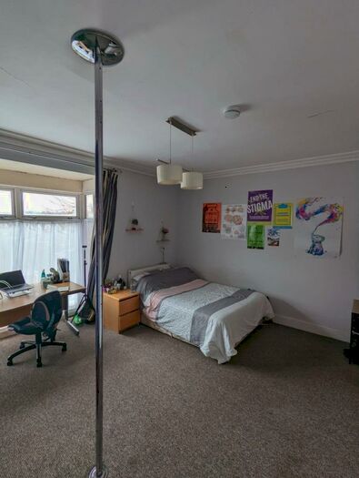 5 Bedroom House To Rent In Bernard Street, Brynmill, Swansea, SA2