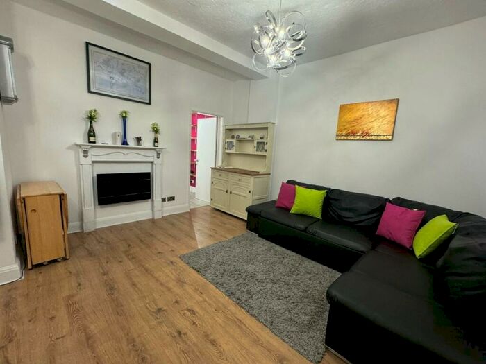 2 Bedroom Apartment To Rent In Above Bar Street, City Centre, SO14