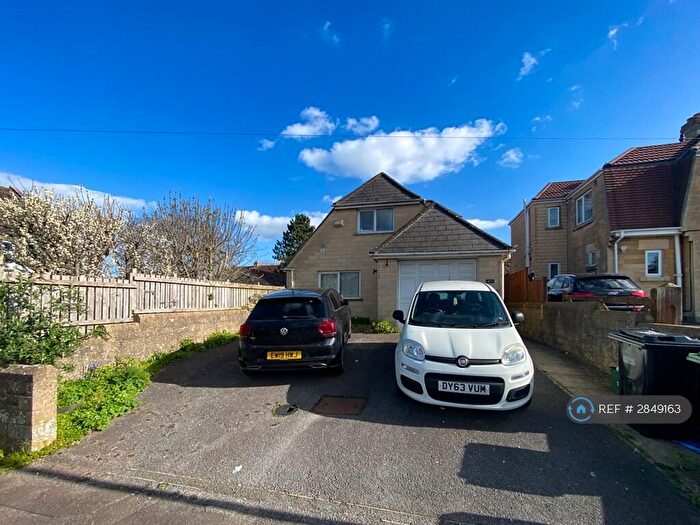 6 Bedroom Detached House To Rent In The Hollow, Bath, BA2