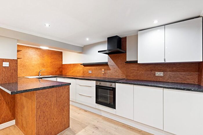 1 Bedroom Flat For Sale In Saxon Street, Dover, Dover, CT17