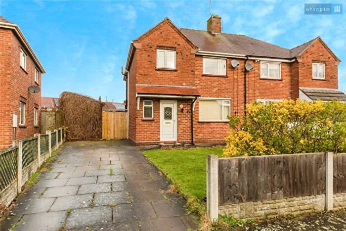 3 Bedroom Semi Detached House For Sale In Sorbus Drive, Crewe, Cheshire, CW1