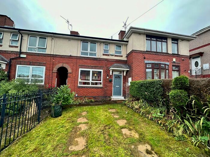 3 Bedroom Terraced House To Rent In Bassett Road, Sheffield, S2