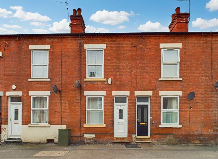 4 Bedroom Terraced House For Sale In Westwood Road, Sneinton, Nottingham, NG2