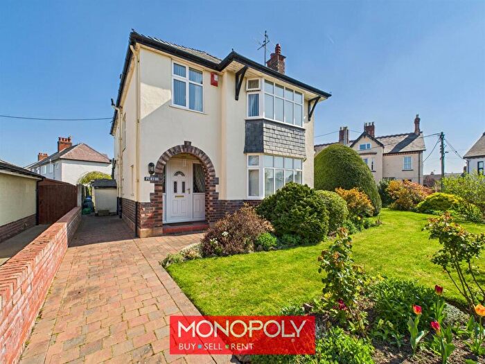 4 Bedroom House For Sale In Mount Road, St. Asaph, LL17