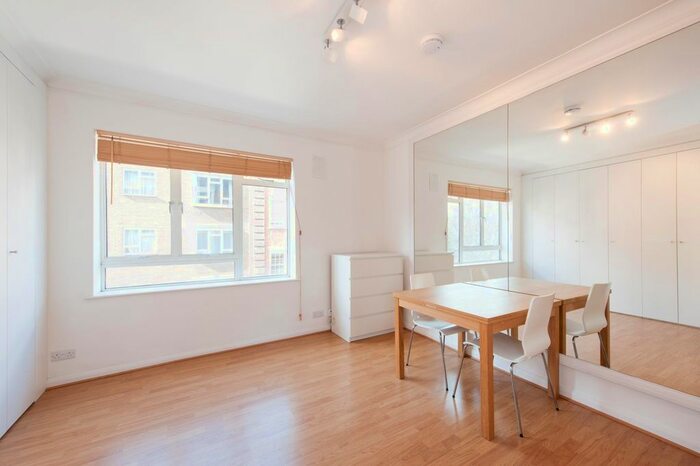 Studio To Rent In Paddington Street, Marylebone, London, W1U