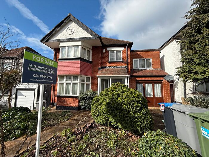 4 Bedroom Detached House For Sale In Corringham Road, Wembley, HA9