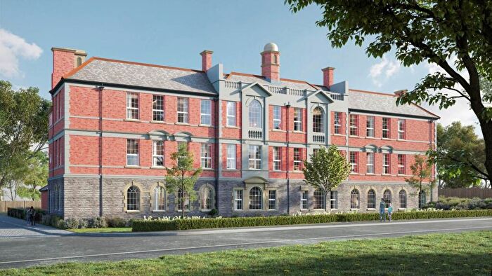 3 Bedroom Apartment For Sale In Fence Avenue, Macclesfield, SK10